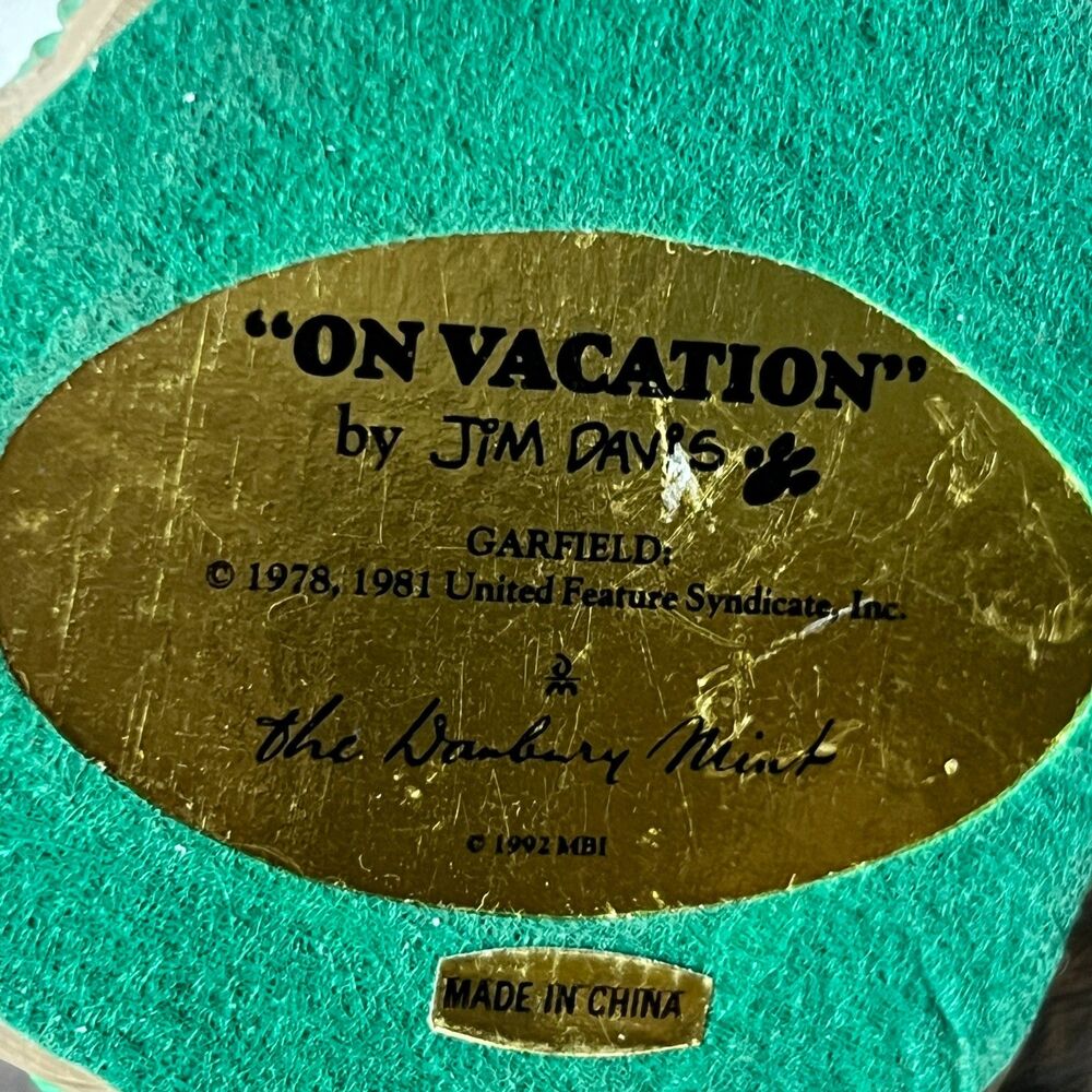 Vintage Garfield On Vacation Figure Danbury Mint Jim Davis 1992 Missing Umbrella - Picture 6 of 6